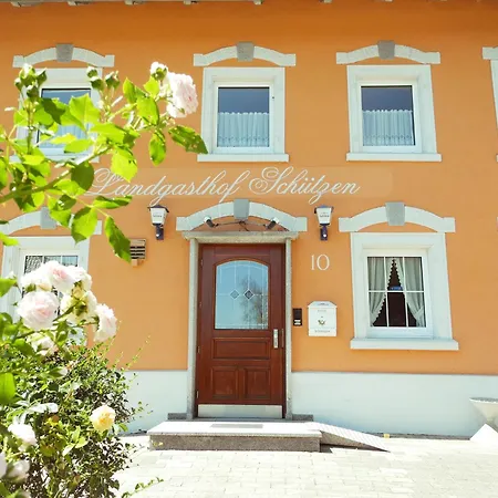 Landgasthof Schuetzen Szálloda *