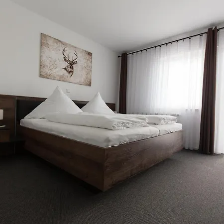 Landgasthof Schuetzen Hotel *
