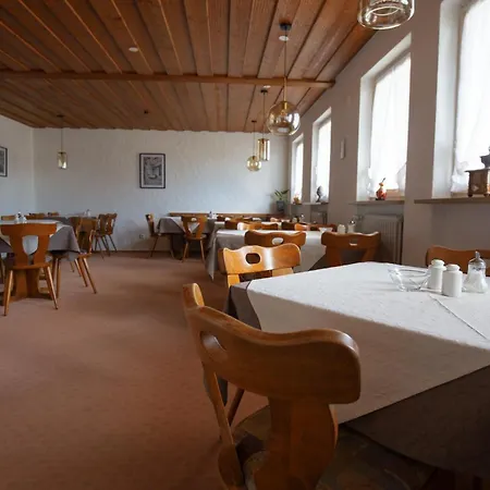 Szálloda Landgasthof Schuetzen Tengen