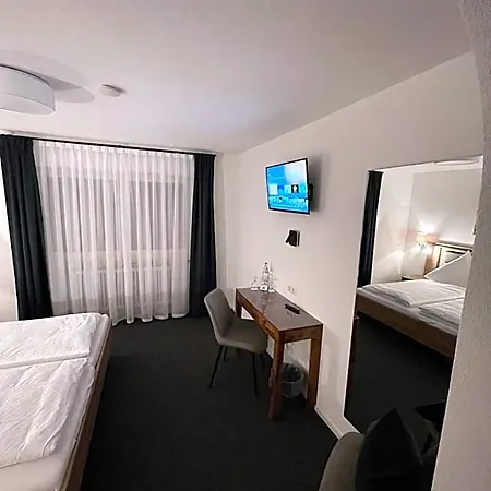 Hotel Landgasthof Schuetzen Tengen