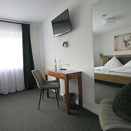 Landgasthof Schuetzen Hotel *